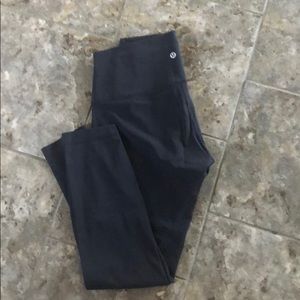 Lululemon black 7/8 leggings